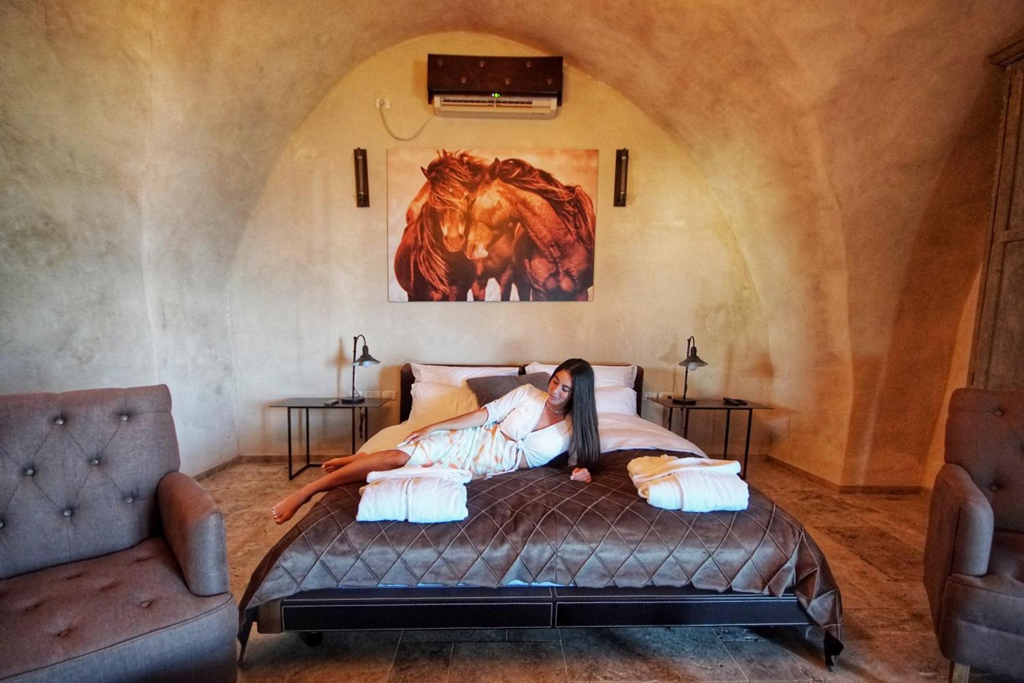 Hotel Dona Castle Tiberiade Esterno foto