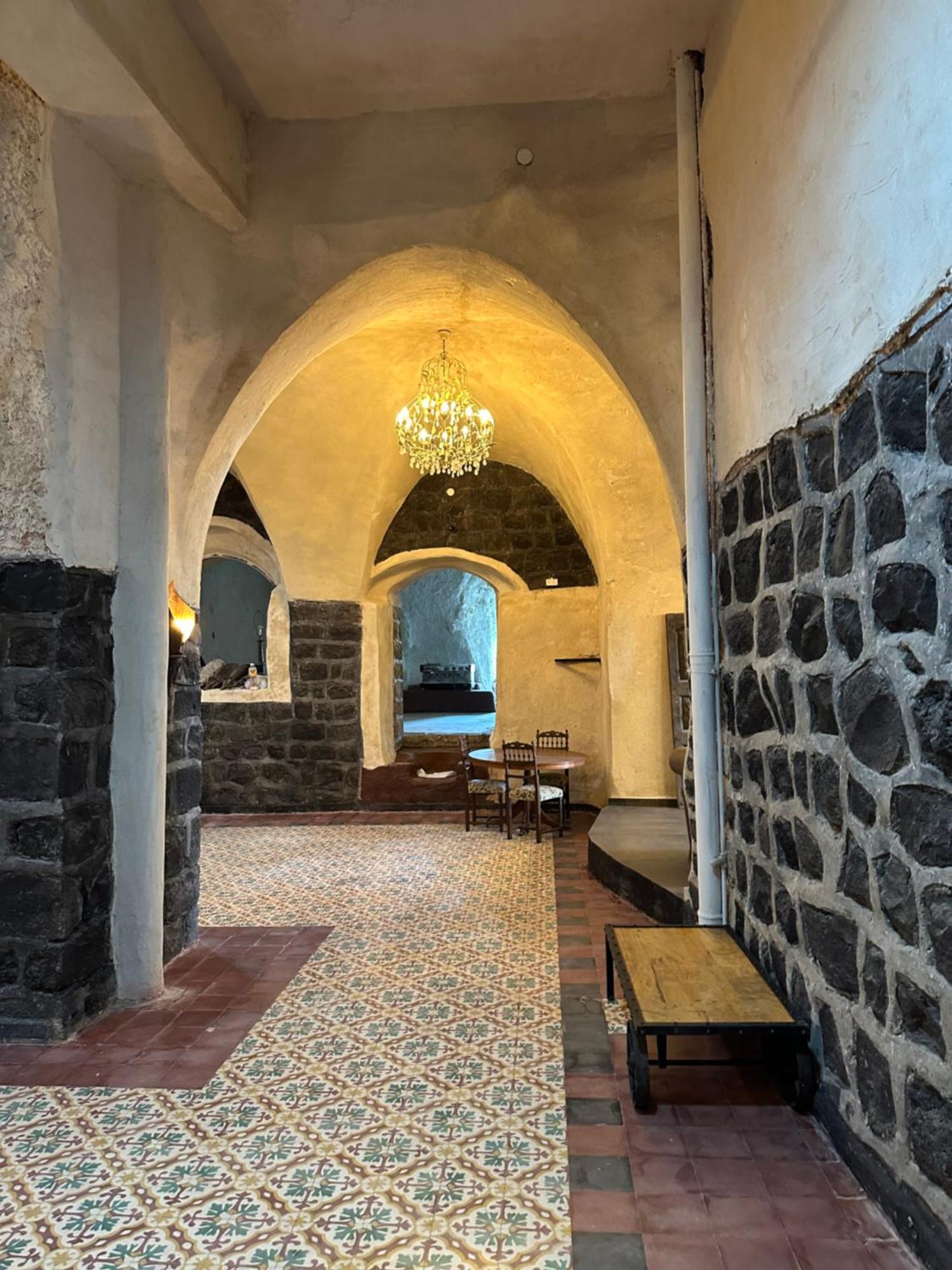 Hotel Dona Castle Tiberiade Esterno foto